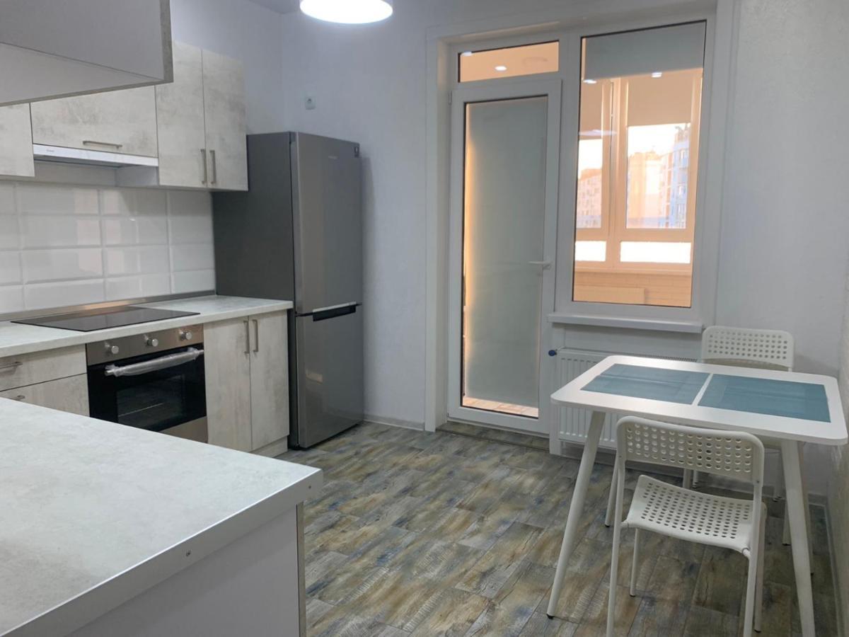 Квартира В Новострое Odessza Kültér fotó